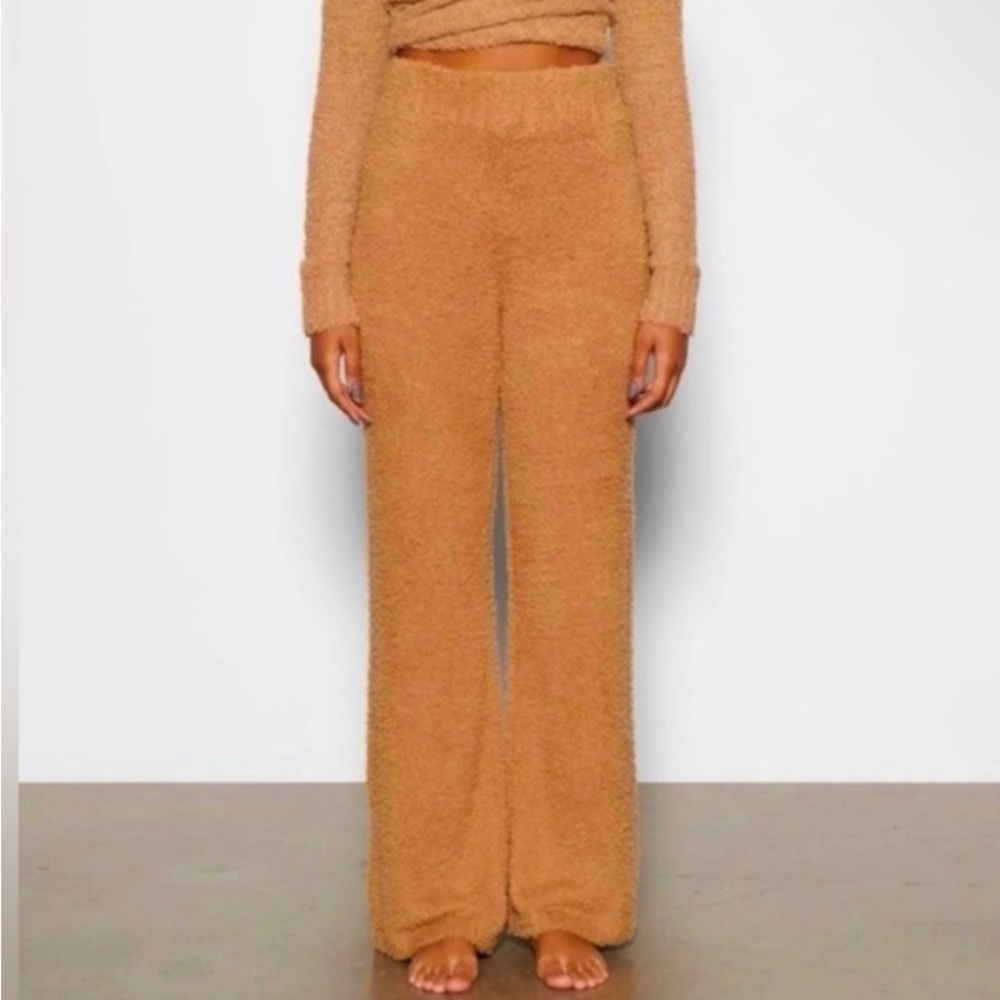 Skims Teddy NWOT in Camel Small
